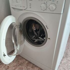 Стиральная машина indesit wisn52