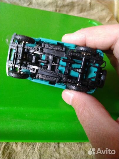 Модель1:43 газ469