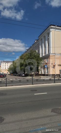 3-к. квартира, 90 м², 4/5 эт.