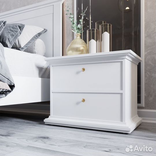 Тумбочка прикроватная