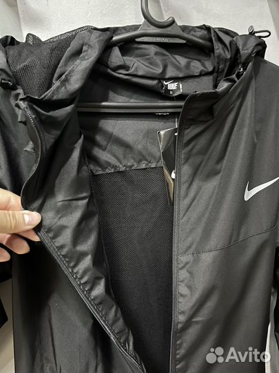 Ветровка Nike в наличии ирк