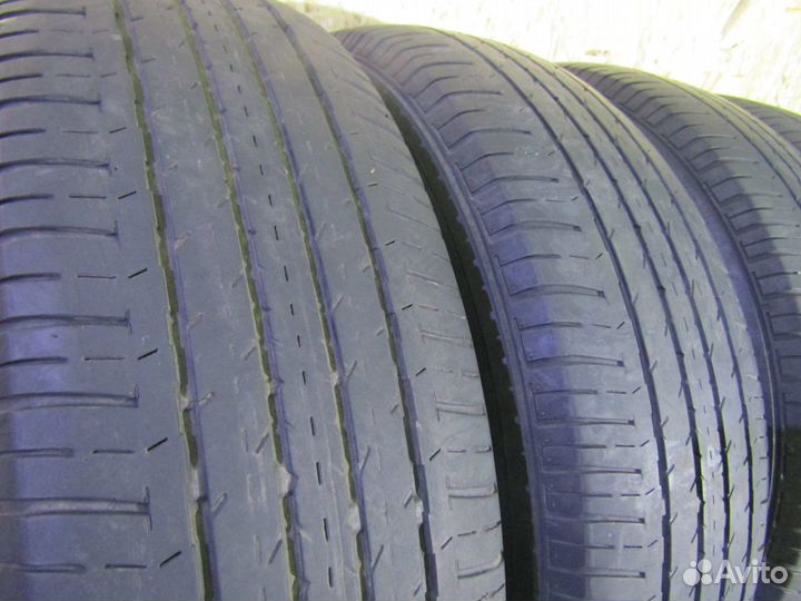 Bridgestone Dueler H/L 400 215/70 R17
