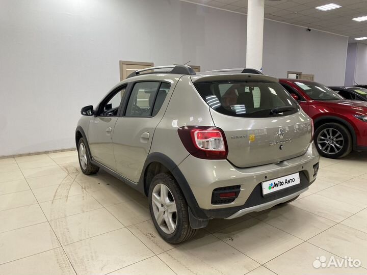 Renault Sandero 1.6 AT, 2016, 59 527 км