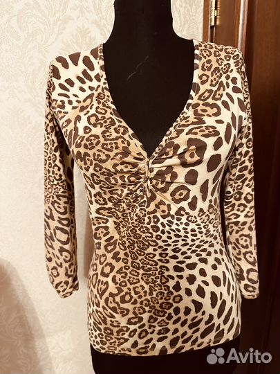 Красивая кофта