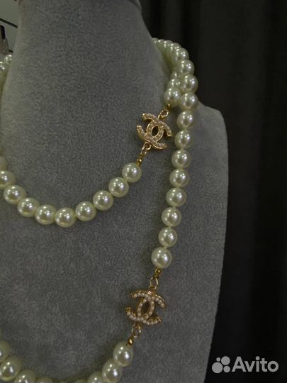 Длинные бусы Chanel