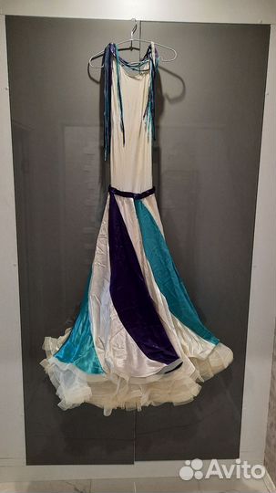 Бальное платье