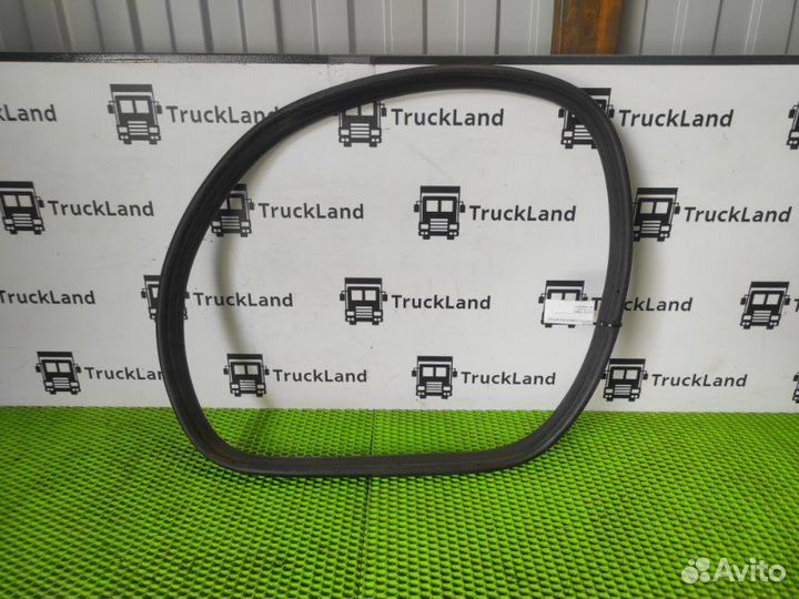 Уплотнитель крышка инструментального ящика Man Tgx