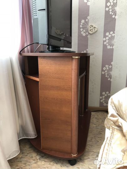 Тумба под телевизор