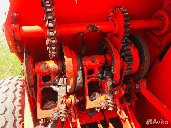 Пресс-подборщик Sipma Z224/1, 2000