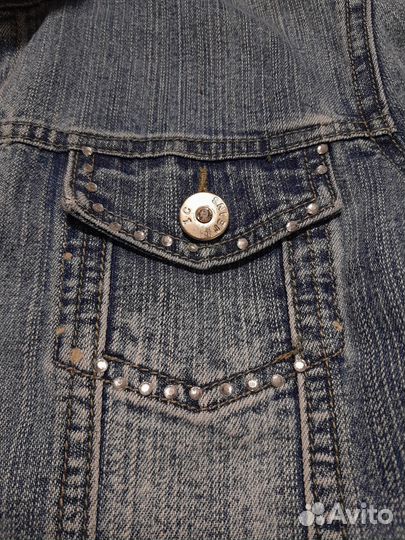 Джинсовая куртка