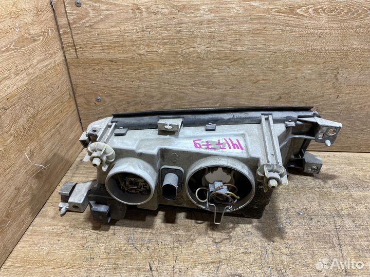 Фара левая Skoda Octavia Tour дорест 141779