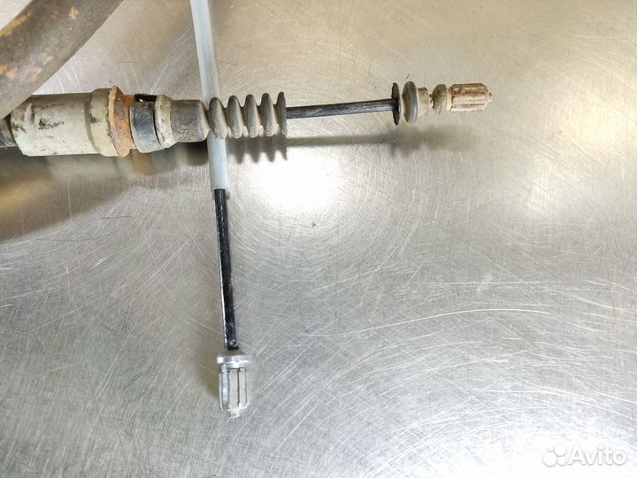 Трос стояночного тормоза Peugeot 408 2012-2021