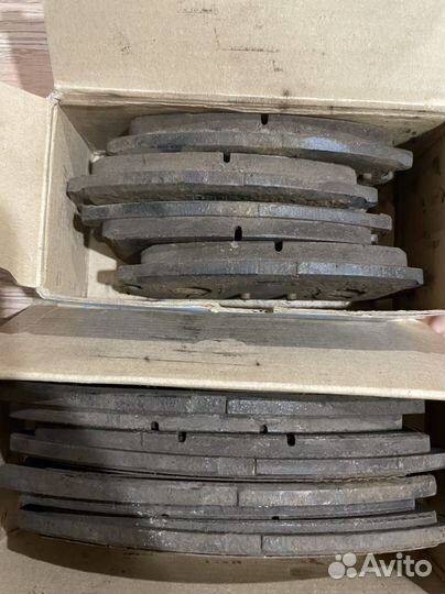 Тормозные колодки Opel Antara