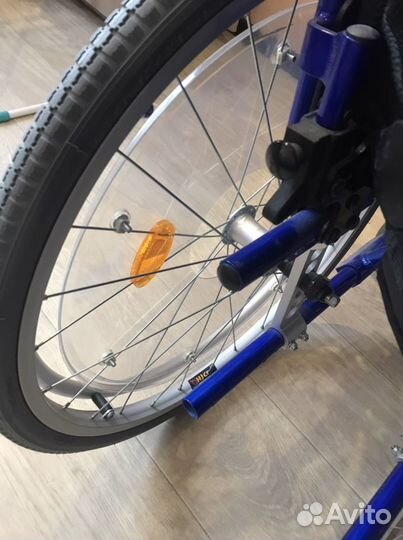 Кресло- каталка для инвалидов