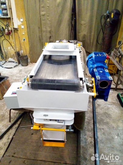 Дозатор весовой фасовщик в мешки щебня песка торфа