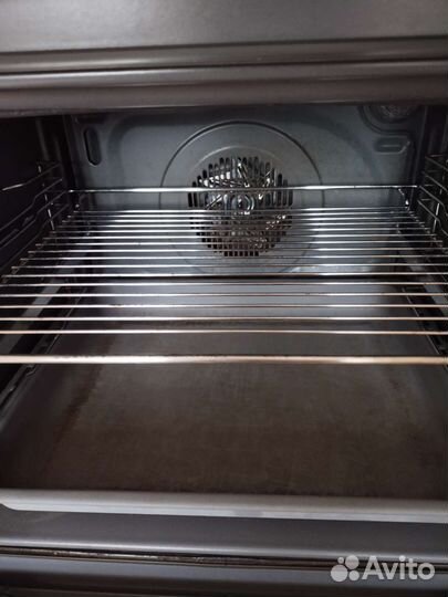 Духовой шкаф электрический встроенный Тека