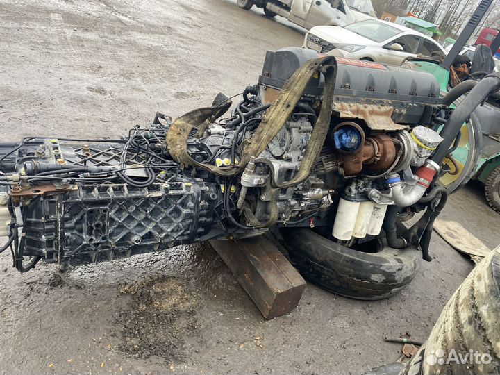 Двигатель renault premium DXI380 euro3