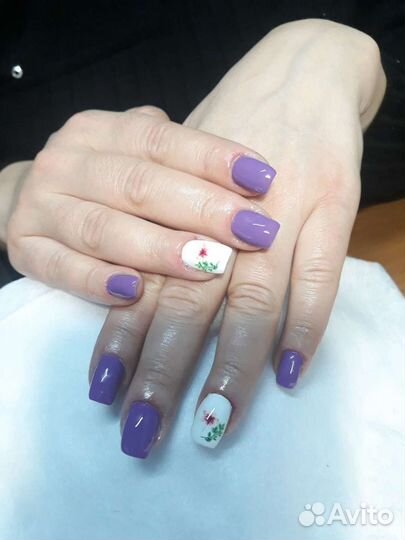 Наращивание ногтей.Педикюр