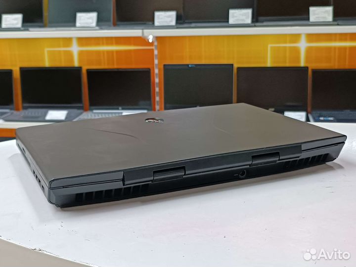 Игровой Alienware 17.3