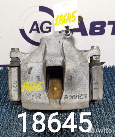 Суппорт Toyota Mark X