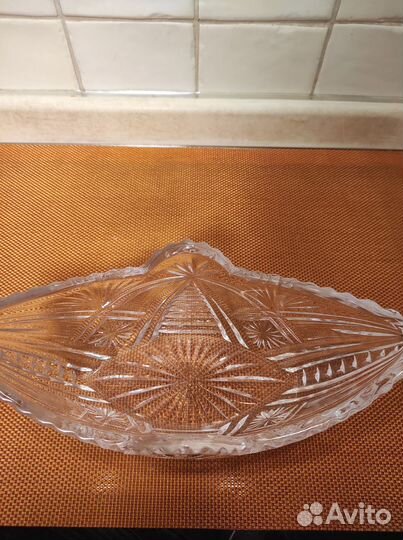 Вазы хрустальные