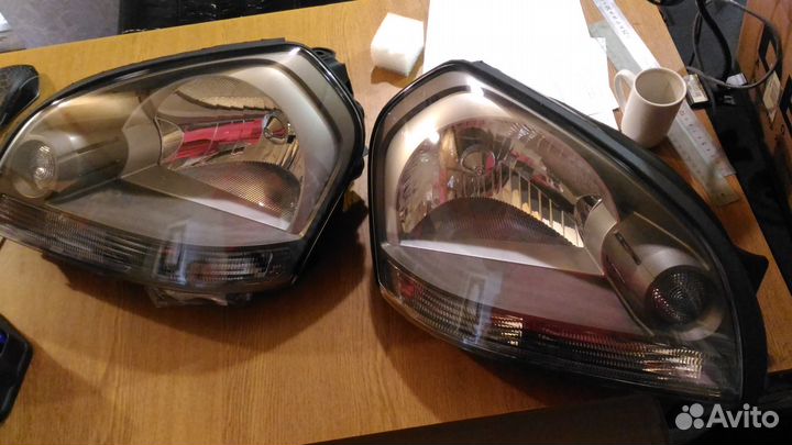 Фара Hyundai Tucson 2004-2009 левая, правая