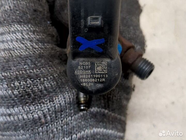 Форсунка топливная Nissan Juke