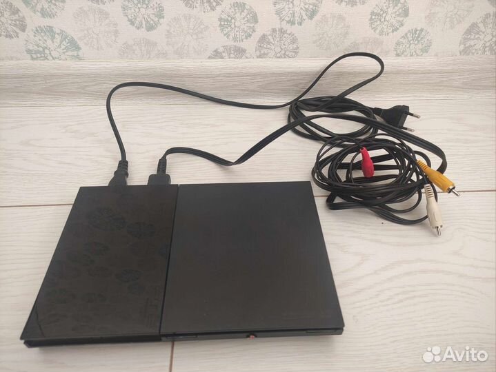 Продаётся Sony PlayStation 2 slim PS2