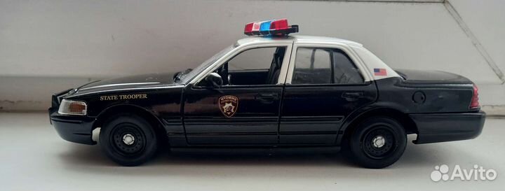 Ford crown victoria 1/24