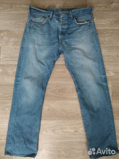 Джинсы Levis 501