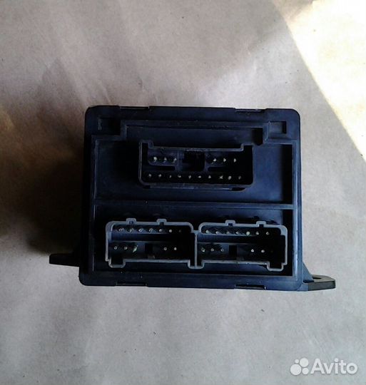 Keyless entry module (модуль домофона) Ford Taurus