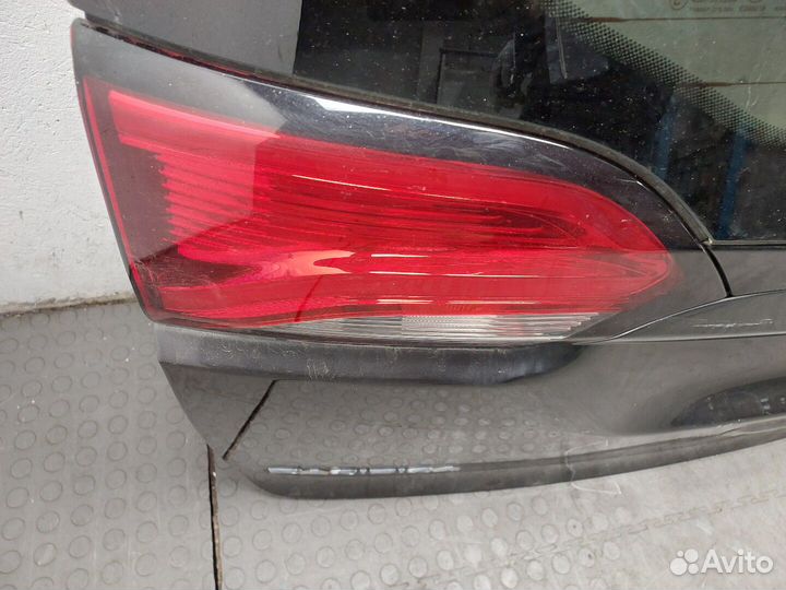 Крышка багажника Chrysler Pacifica, 2017