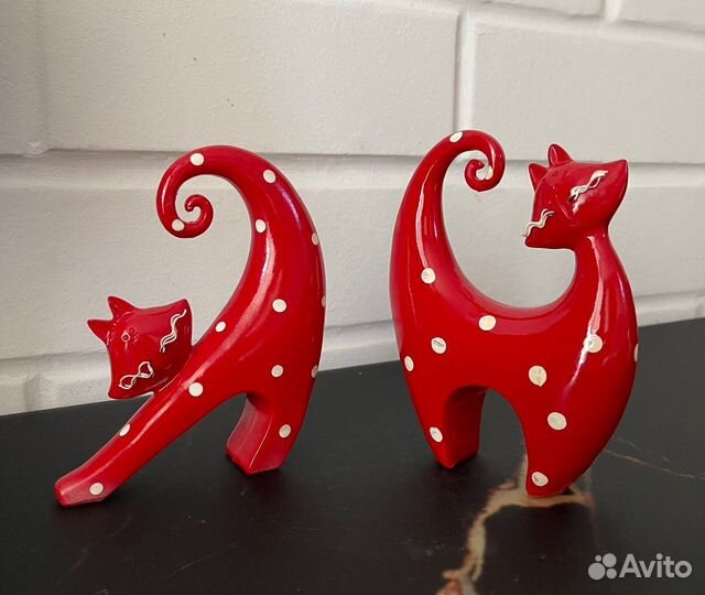 Статуэтка «Кошечка», арт. 00002, цвет: Красный