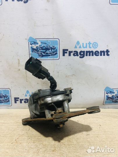 Моторчик стеклоочистителя передний Kia Sportage 1