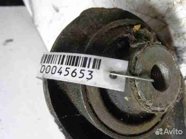 Рычаг передний правый нижний Mercedes Vito (Viano)