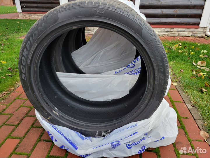 Pirelli Scorpion Winter 285/40 R22