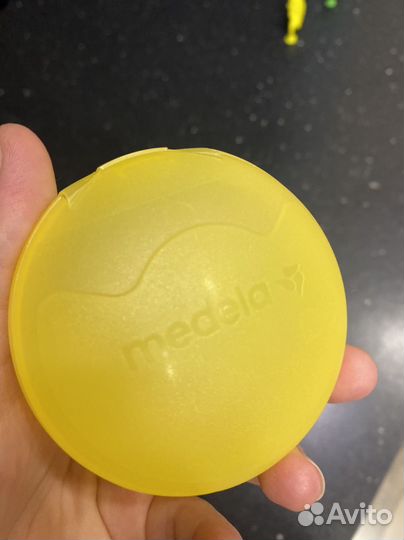 Накладки на грудь medela