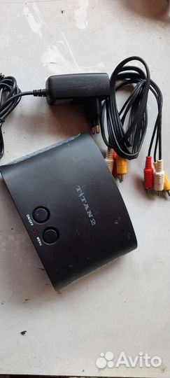Игровая приставка Titan 2 400 встроенных игр