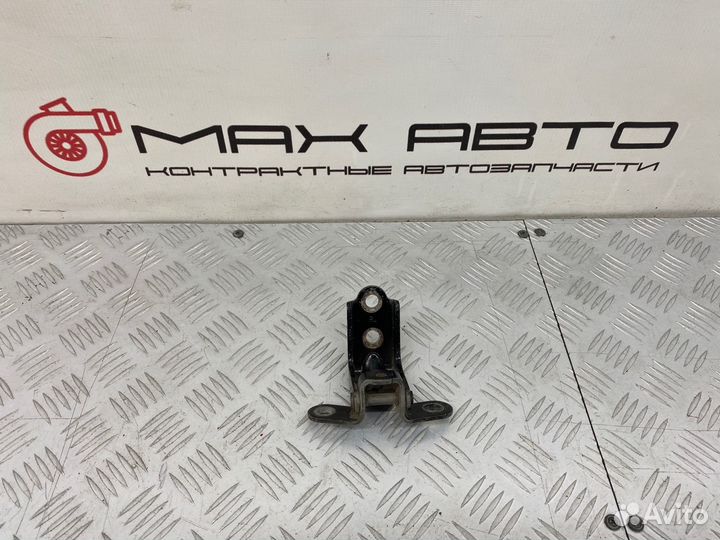 Б/У петля двери задний левый Hyundai Solaris 1 RB