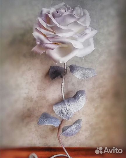 Светильник роза из изолона