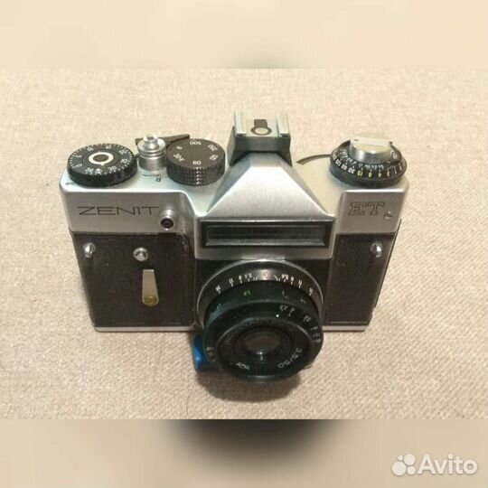 Zenit ET Плёночный зеркальный фотоаппарат