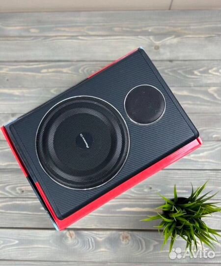 Самый компактный саб под сидение в любое авто