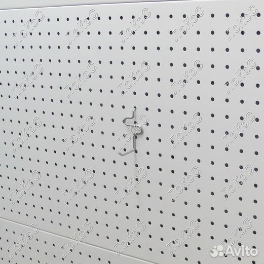 Крючок для перфорированной панели одинарный L50м