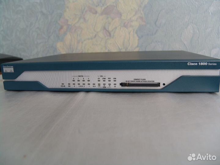 Модем/Маршрутизатор- Cisco 1800+cisco WS-C2950-12