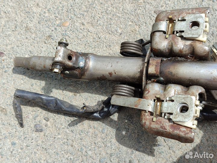 Рулевая колонка с замком Toyota Ipsum