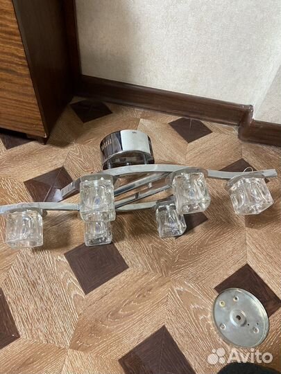 Люстра потолочная