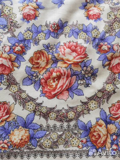 Платок шаль шерсть Павлопосадский розы винтаж СССР