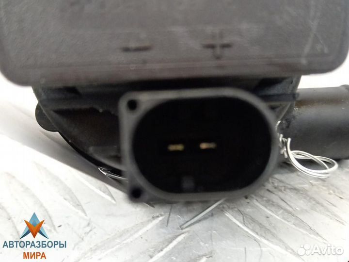 Помпа Mercedes-Benz R-Класс W251 2007 A2118350364