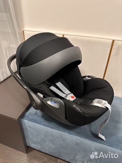 Автокресло Cybex cloud z i size deep black plus