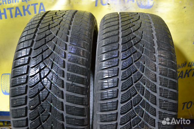 Goodyear UltraGrip Performance 245/45 R18